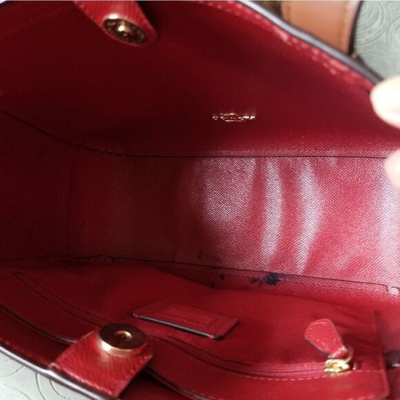 Coach Tote 27 Horse Carriage - Picture 9 of 10